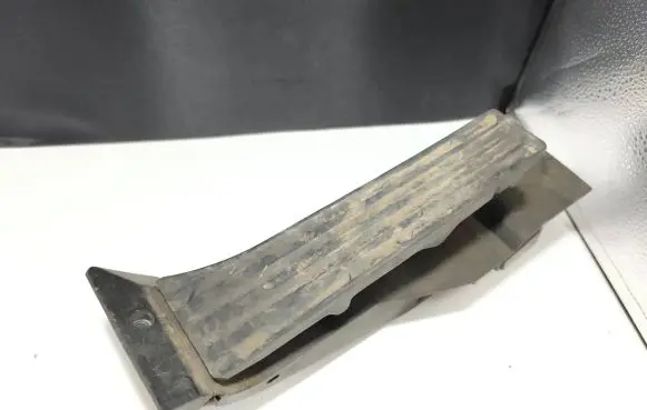 BMW 5 E60 E61 Accelerator throttle pedal 6772645 25916010 630802