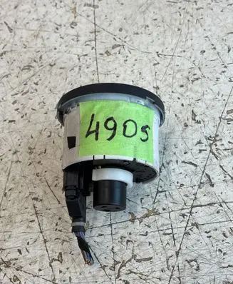 Skoda Octavia Mk2 (1Z) Light switch 748500470000 1Z0941431C