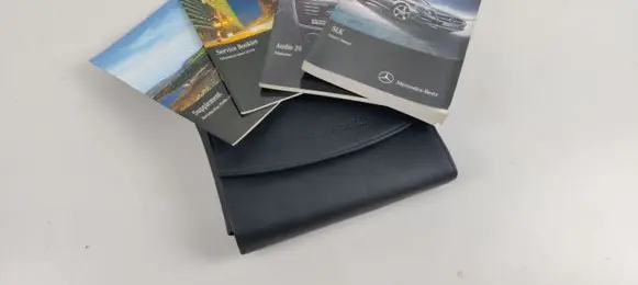 Mercedes-Benz SLK R172 User manual 