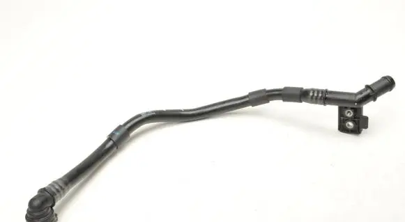Volvo XC40 Engine coolant pipe/hose 31686213