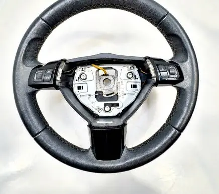 Opel Zafira B Steering wheel 13251121 91015729902