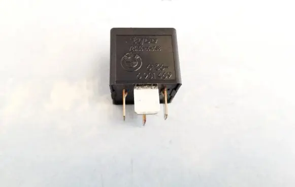 BMW 5 GT F07 Other relay 61366901469 v23136-j6-x48