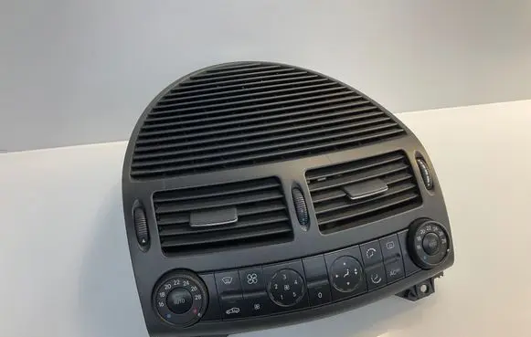 Mercedes-Benz E W211 Climate control unit 2118300085 Q00102103 A2118300085