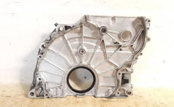BMW 5 G30 G31 G38 Timing chain cover 8576353