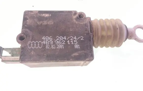 Audi A6 S6 C5 4B Central locking motor 4B9962115