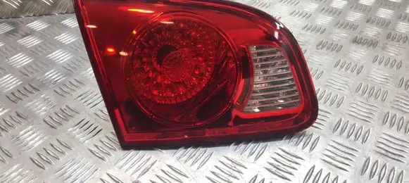 Hyundai Santa Fe Tailgate rear/tail lights 924052B000