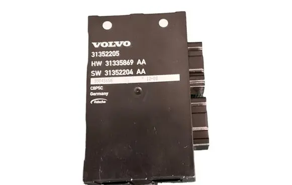 Volvo V70 Tailgate/trunk control unit/module 31352205 31335869AA 31352204AA