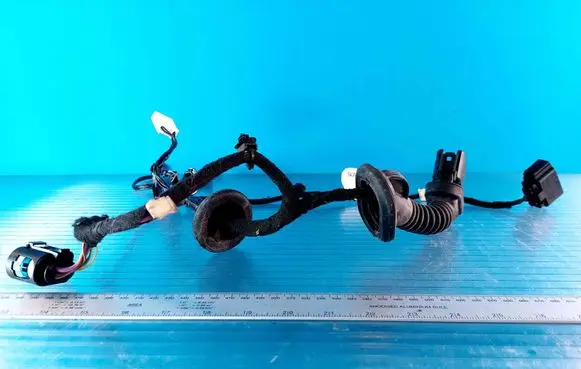 Ford Mondeo MK IV Rear door wiring loom BG9T14240