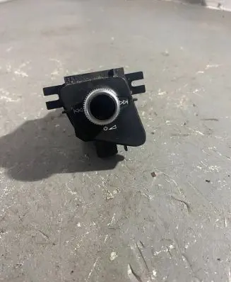 Audi Q7 4M Sound control switch 4M2919616B