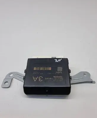 Lexus NX Tailgate/trunk control unit/module 8922278040