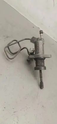 Clutch slave cylinder