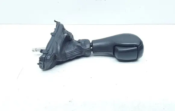 Volvo XC90 Gear lever shifter trim leather/knob 