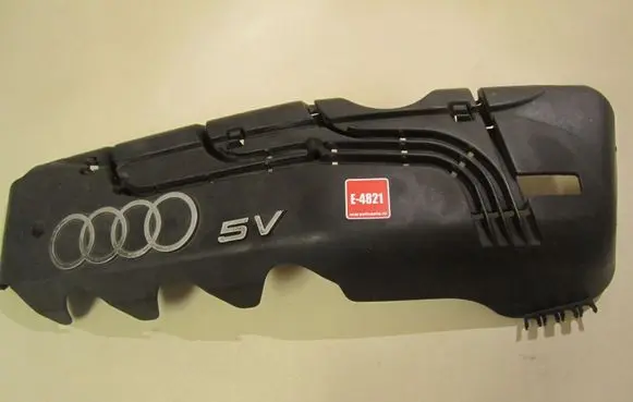 Audi A3 S3 8L Engine cover (trim) 06A103935