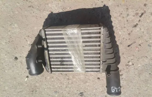 Audi A4 S4 B6 8E 8H Intercooler radiator