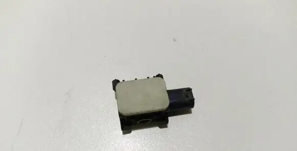 Mercedes-Benz R W251 Airbag deployment crash/impact sensor 0038202926