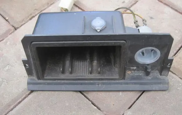Mercedes-Benz SL R129 Car ashtray 1298100579