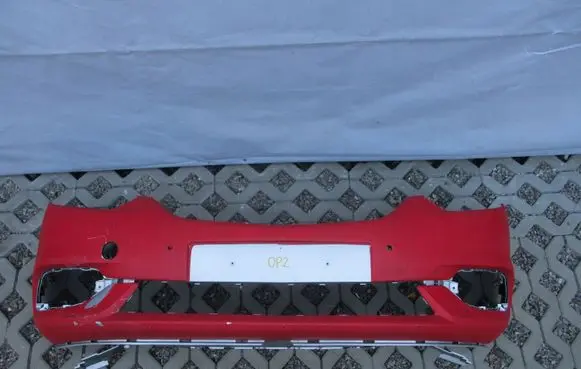 Opel Zafira C Front bumper 39079783