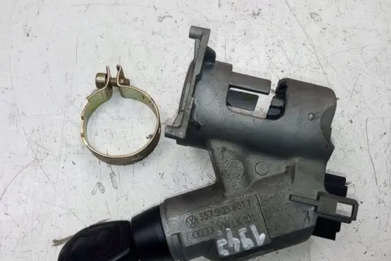 Seat Toledo I (1L) Ignition lock
