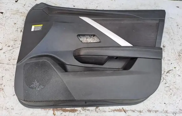 Opel Astra L Front door card panel trim 9840693180 9839434580 9839434480