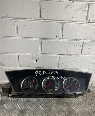 Nissan Primera Speedometer (instrument cluster) AV619 2801290