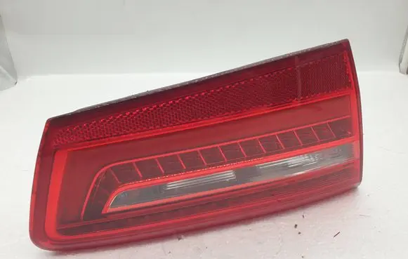 Audi A6 S6 C7 4G Tailgate rear/tail lights 4G5945093B