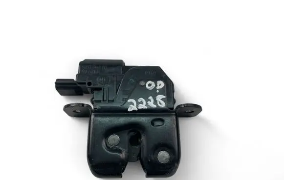 Tailgate/trunk/boot lock/catch/latch
