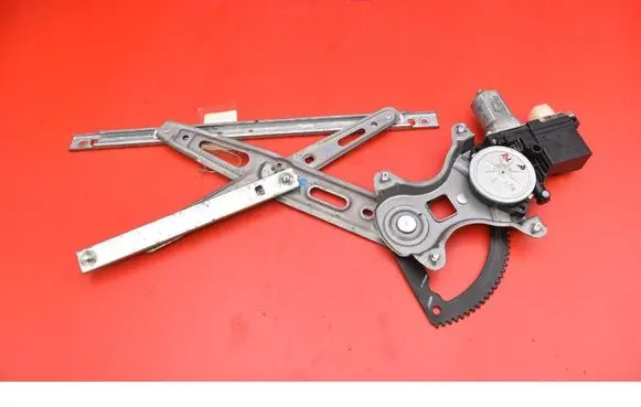 Hyundai i20 (PB PBT) Front door window regulator with motor 988101J110