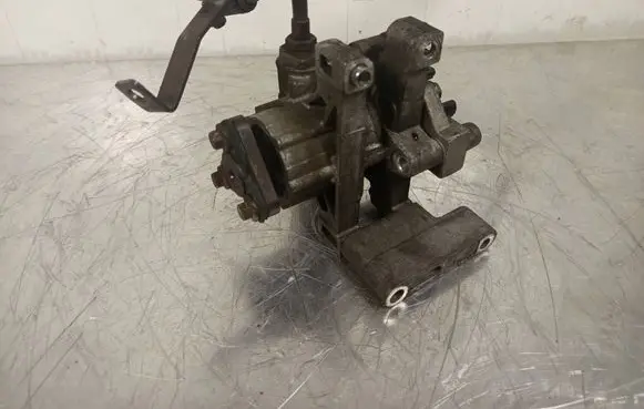 Ford Transit Power steering pump 6C113A674AA