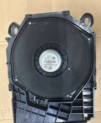 BMW 1 E82 E88 Subwoofer speaker 43040741982 9192462