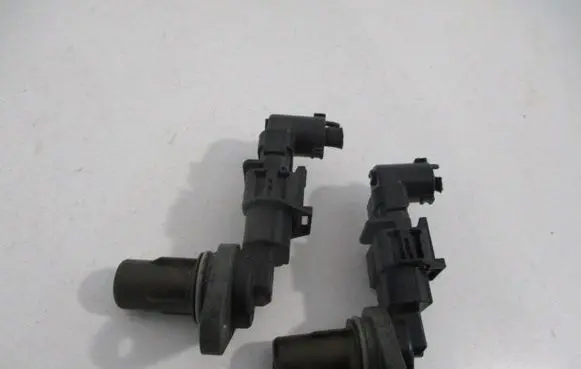 Hyundai i30 Camshaft position sensor 39350-03030
