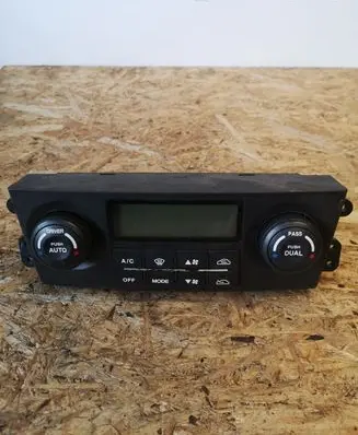 KIA Sorento Climate control unit 972503E260 3414