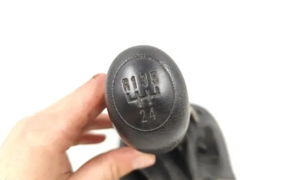 Volkswagen Polo III 6N 6N2 6NF Gear lever shifter trim leather/knob