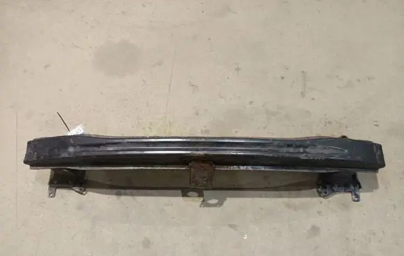 Volkswagen Golf V Front bumper cross member 