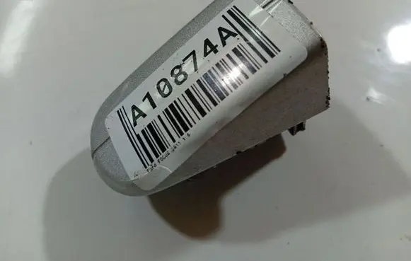 Ford Focus Loading door cover/cap AM51U218B08