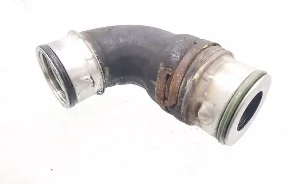 Skoda Octavia Mk2 (1Z) Intercooler hose/pipe 038131111A
