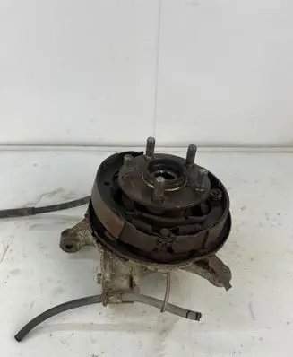 Subaru Impreza III Rear wheel hub spindle/knuckle 