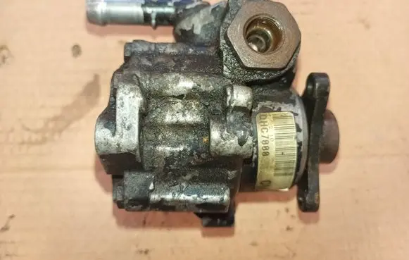 Renault Espace - Grand espace IV Power steering pump