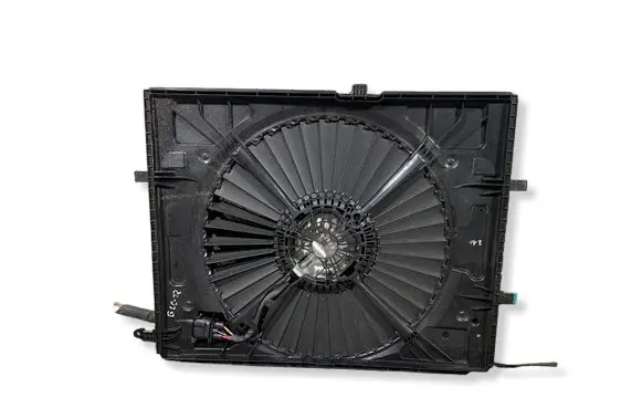 Mercedes-Benz GLC C253 Electric radiator cooling fan A0999061301