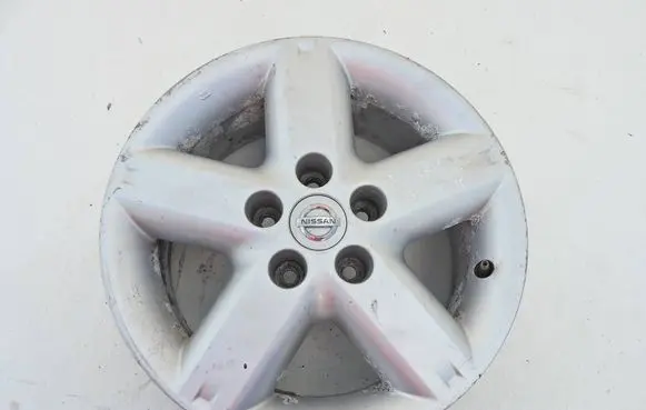 Nissan X-Trail T30 R16 alloy rim 