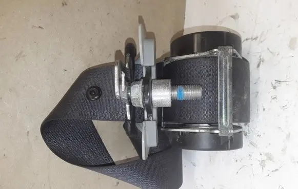 Citroen C-Crosser Rear seatbelt 609213900