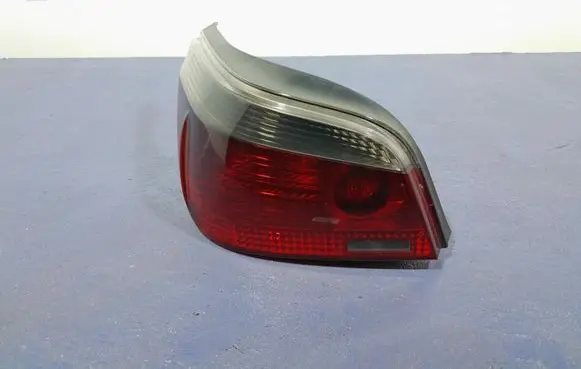 BMW 5 E60 E61 Rear/tail lights 7165737