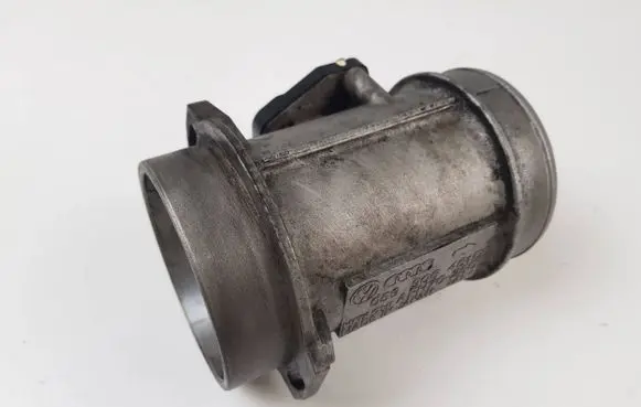 Audi A4 S4 B6 8E 8H Mass air flow meter 059906461D AFH7025C