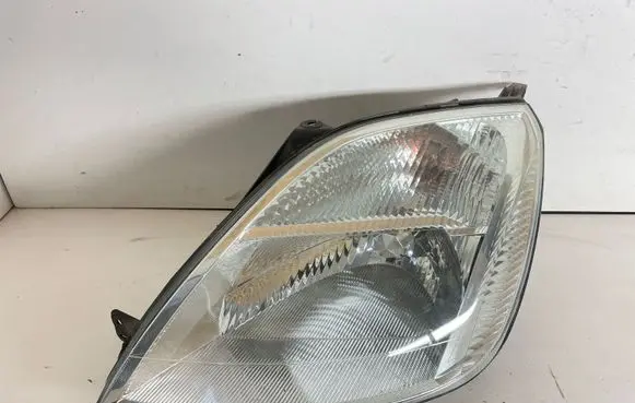 Ford Fiesta Headlight/headlamp
