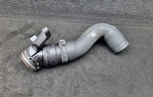 Land Rover Range Rover Sport L494 Engine coolant pipe/hose CPLA8B273CC
