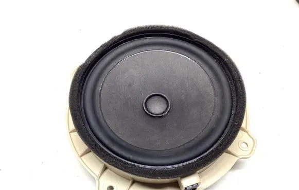 Hyundai ix35 Front door speaker 963302S500