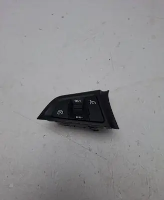 Opel Astra J Steering wheel buttons/switches 13352971 11091C1KWP