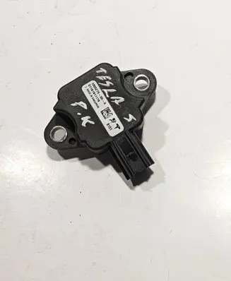 Tesla Model S Airbag deployment crash/impact sensor 100527500A 01181911176