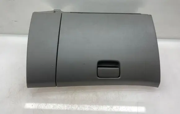 Subaru Forester SG Glove box
