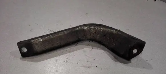 Mitsubishi Pajero Engine mounting bracket