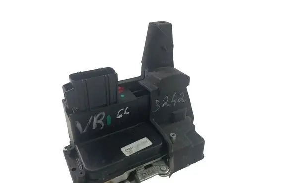 Ford Focus Rear door lock 